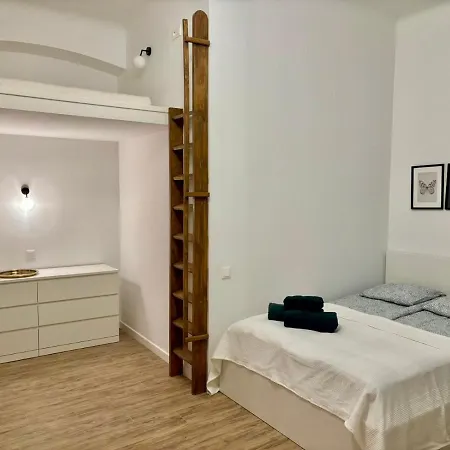 Project Comfort Apartament Poznanska 14/28a * Varşova